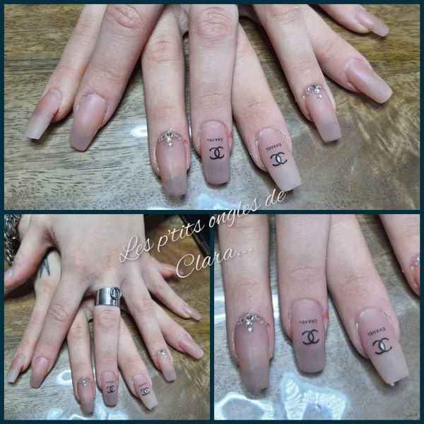Les Ongles par Clara 6 ONGLES MAINS MOTIFS